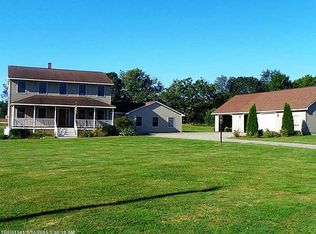 17 Hideaway Ln, Greene, ME 04236