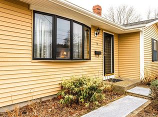 70 Longview Rd, New Bedford, MA 02745