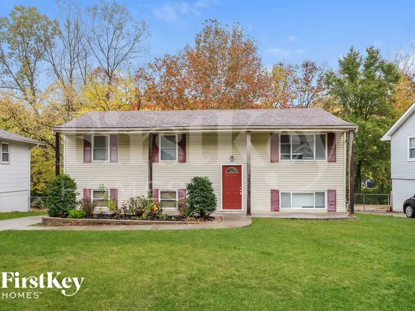 5013 NW Woody Creek Ln, Kansas City, MO 64151