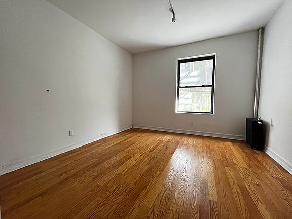 5th image of 446 Saint Johns Pl #A7