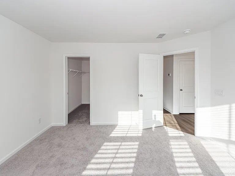 4633 Forest Hills Dr #1303 — Photo 49
