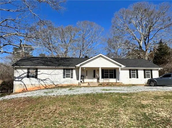 6112 Cool Springs Rd, Gainesville, GA 30506