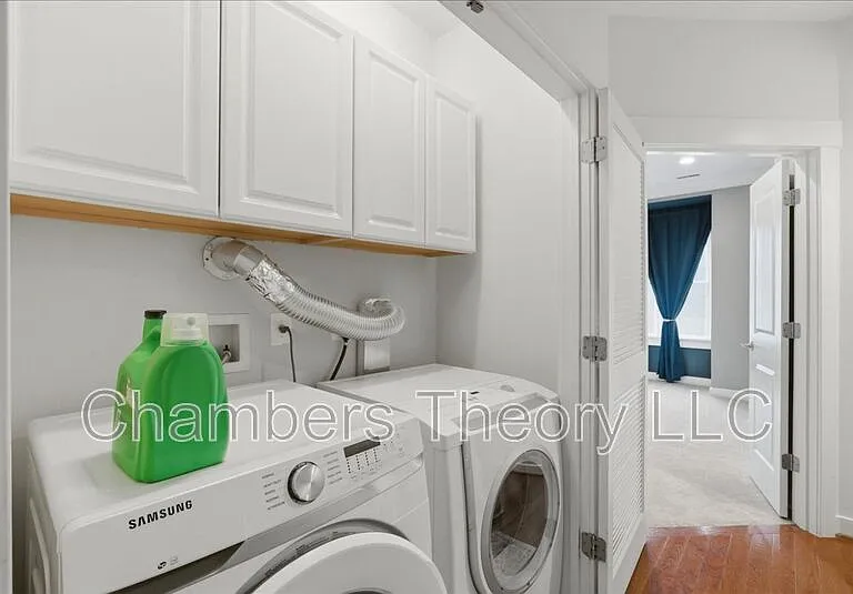 2735 Linden Ln — Photo 22