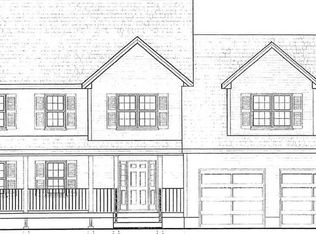 24 Villa Ln, Peabody, MA 01960