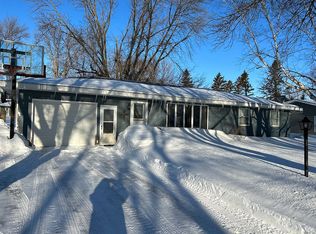 33 Sunset Ln, Hancock, MN 56244