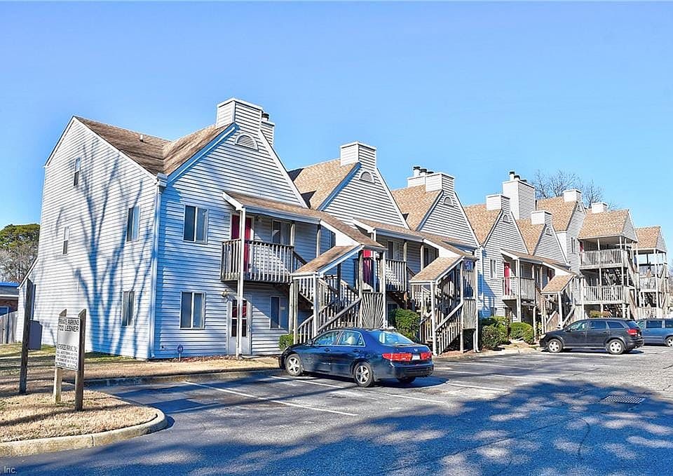 1st image of 722 Lesner Ave #202