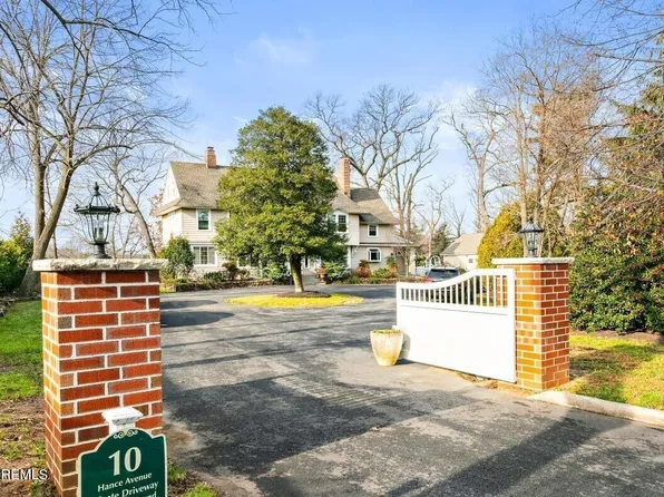 10 Hance Avenue, Tinton Falls, NJ 07724