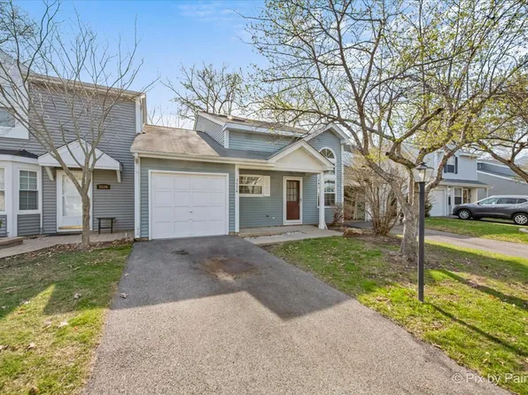 3514 Southport Dr, Island Lake, IL 60042