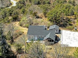 16 Hughes Rd, Truro, MA 02666