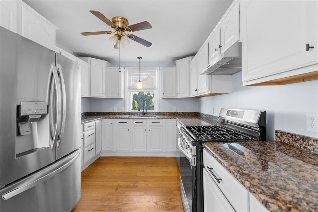 36 McClure Pl, Fall River, MA - View 4