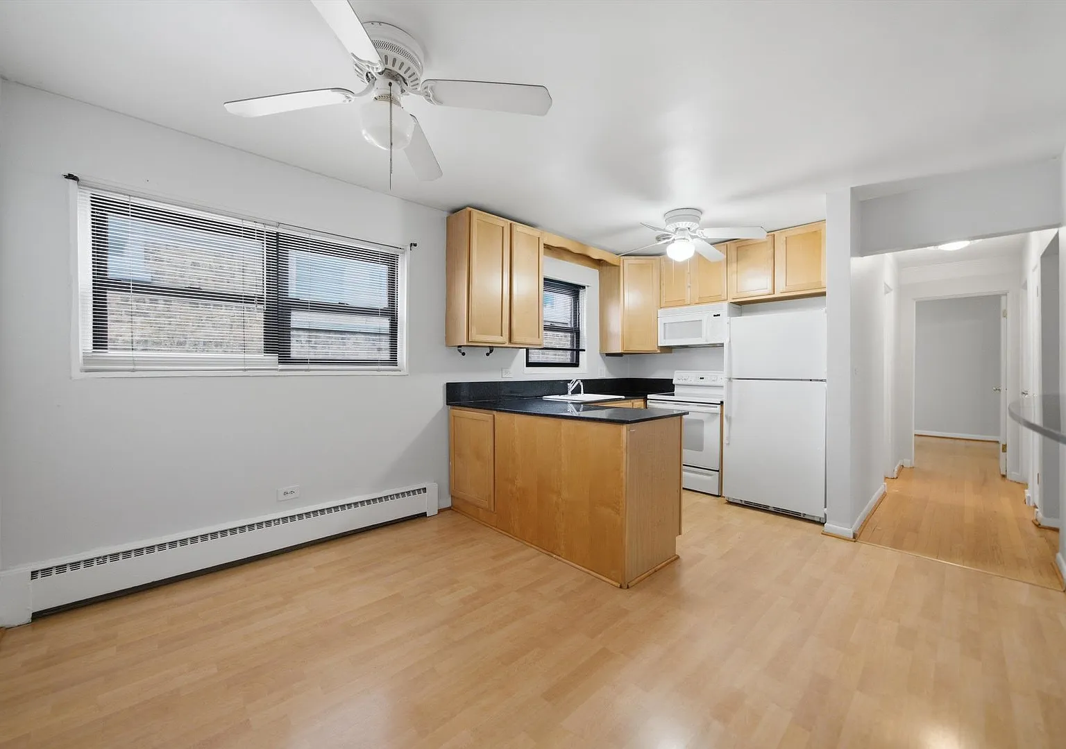 2 bed, $1,895 — Photo 3
