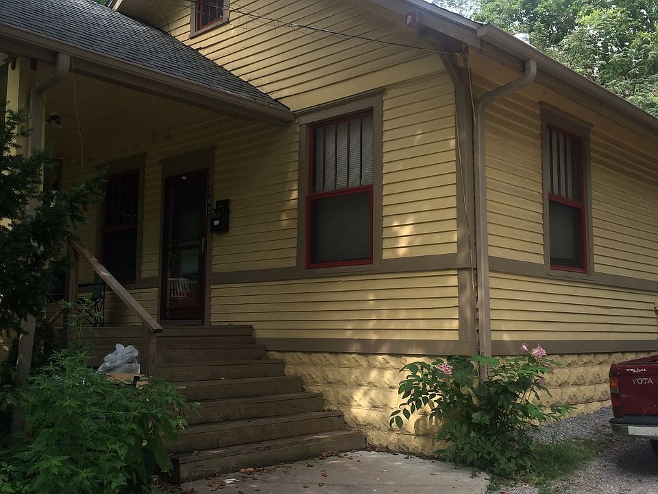1st image of 303 N Poplar St