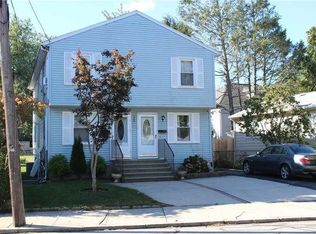 726 Admiral St UNIT A, Providence, RI 02908