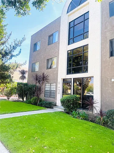 518 Oak St #7 Photo 1