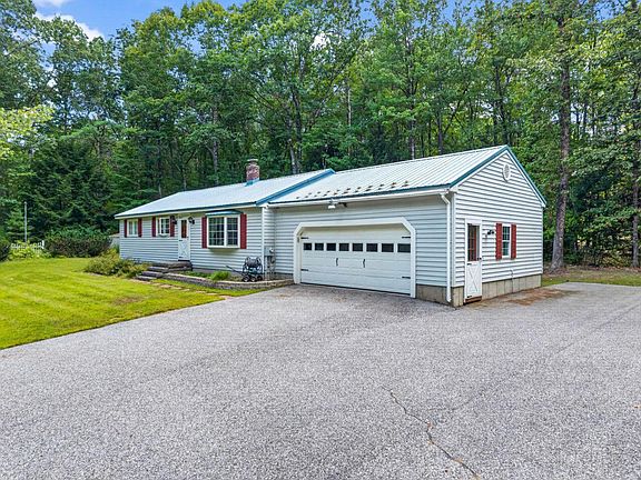 4th image of 814 Cape Road