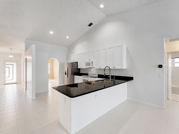5th image of 7312 Heathley Drive