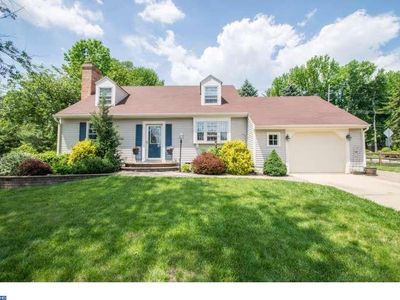 1 Carwell Ct, Wilmington, DE, 19803