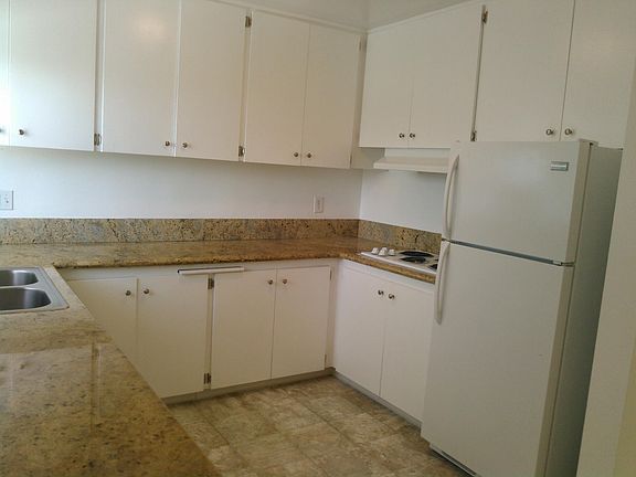 Kitchen Right Side