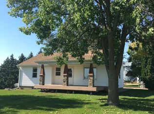 11461 J Ave, Aplington, IA 50604