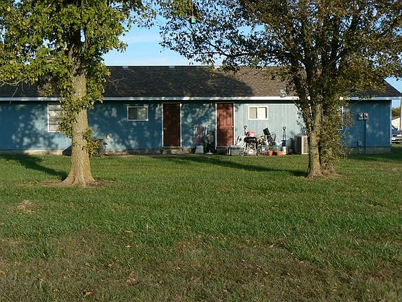 Large yards, with lawn care provided