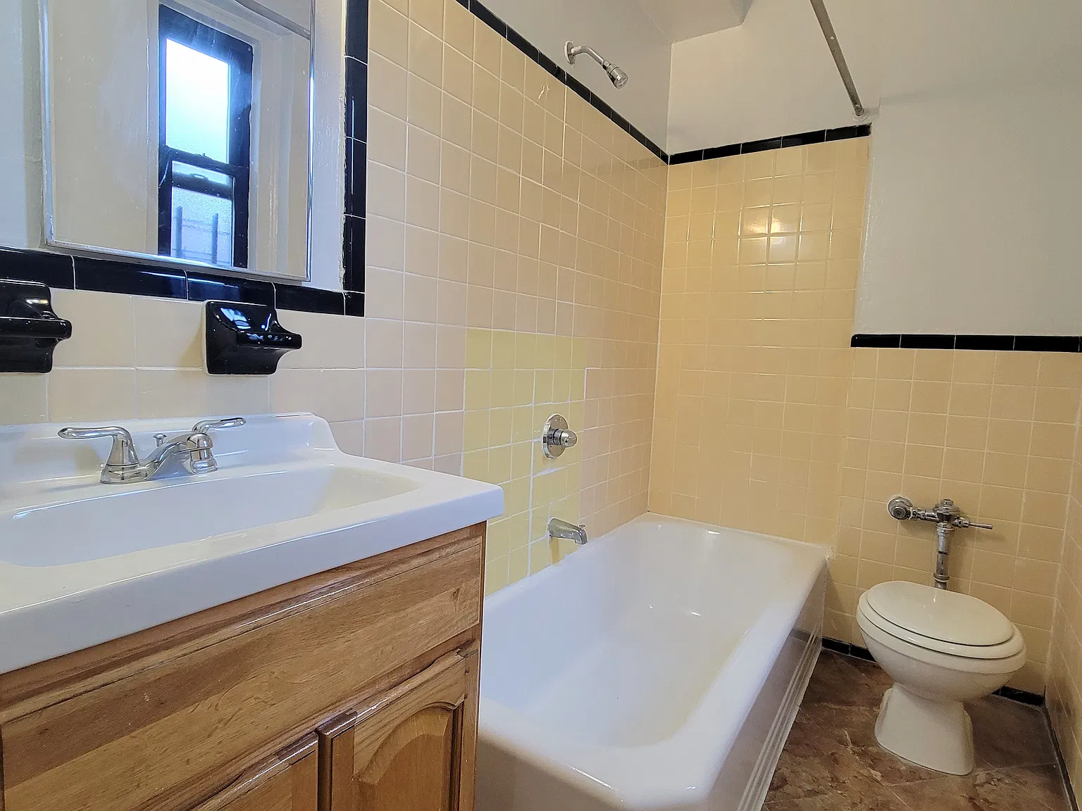 37 Overlook Terrace — Photo 4