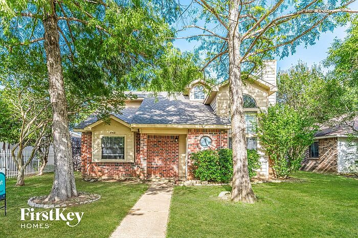 1st image of 3918 Cochise Dr