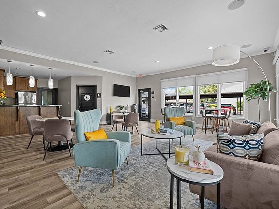 4th image of 9800 Fair Oaks Blvd #2012