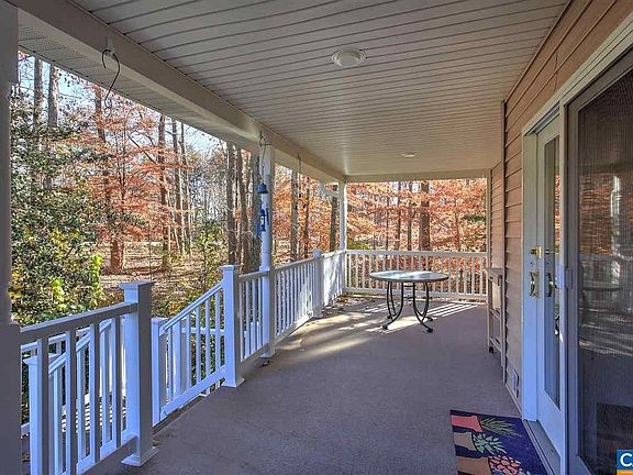 3rd image of 2911 Sundown Ct