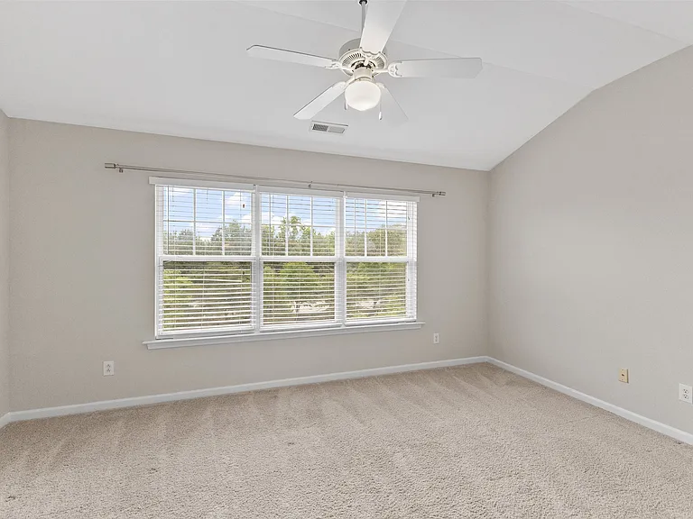 611 Carlton Commons Ln #1 — Photo 26