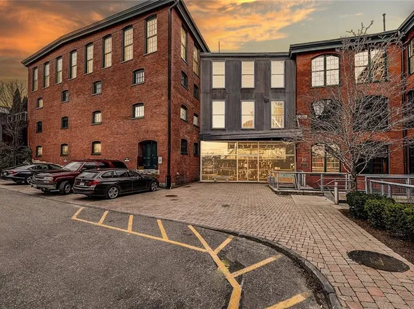 10 Exchange Ct APT 615, Pawtucket, RI 02860