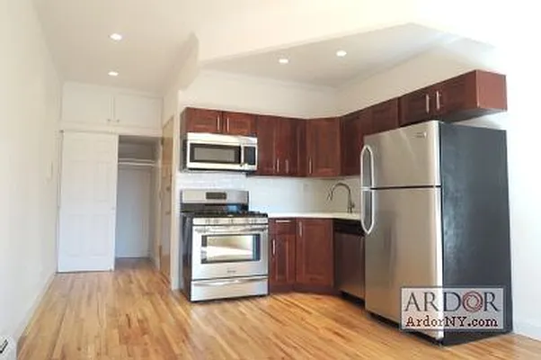 Rented by ArdorNY | media 12