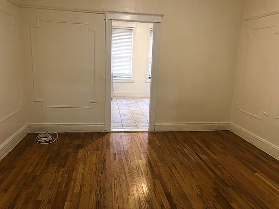 3rd image of 34-25 42nd St #A