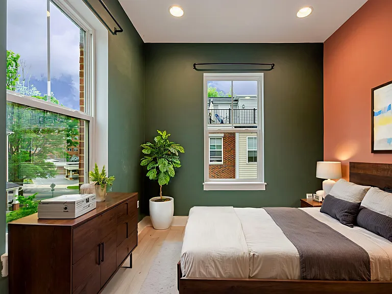 4450 Joseph Pl NE — Photo 23