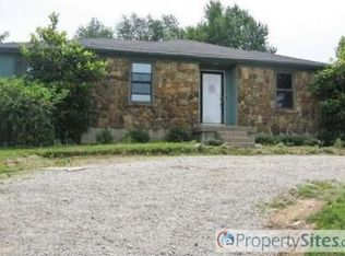 4405 Stony Brook Dr, Jeffersontown, KY 40299