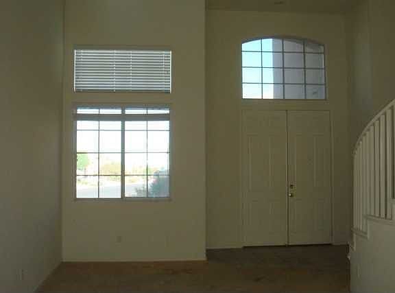 3rd image of 8217 Glistening Rush St