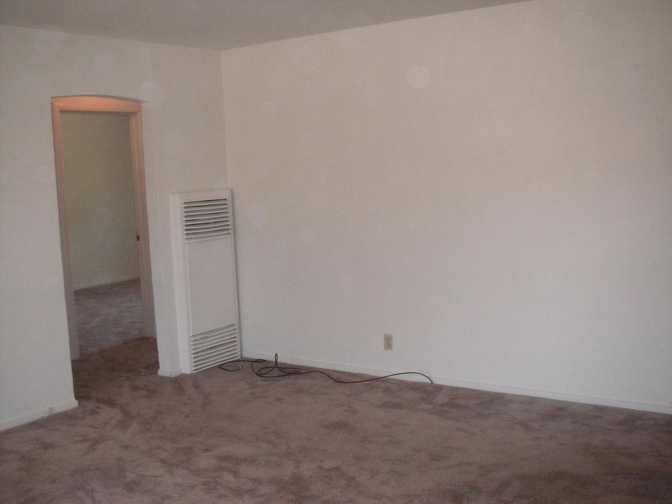 2nd image of 1507 London St