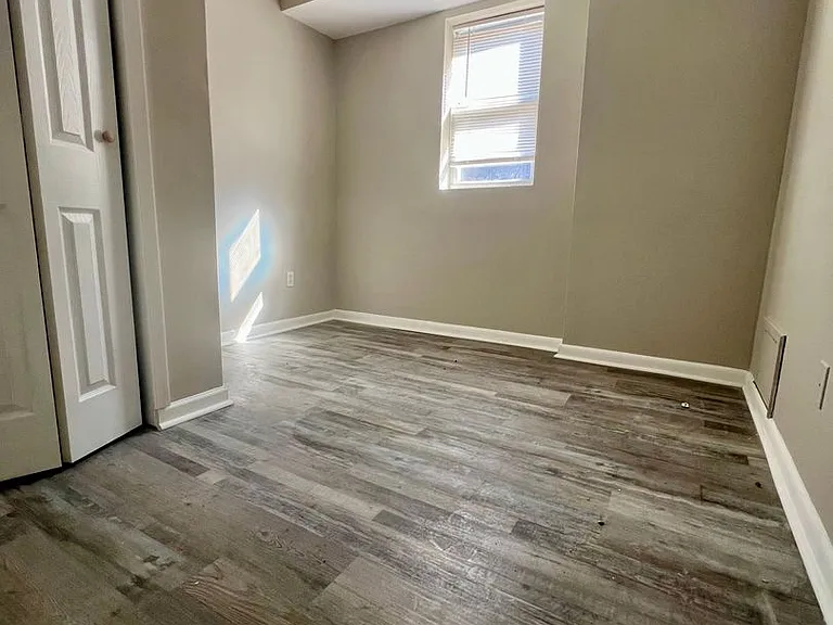 62nd St S 2419 — Photo 12