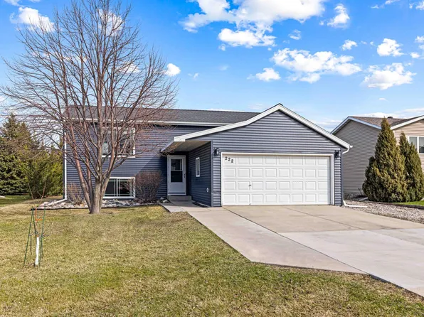 222 Alice Ln, Harwood, ND 58042
