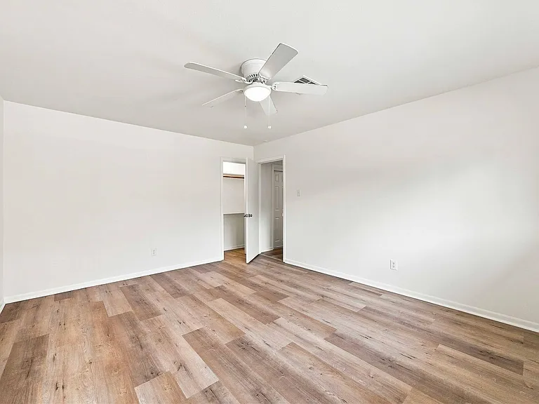 6215 Queensloch Dr — Photo 25