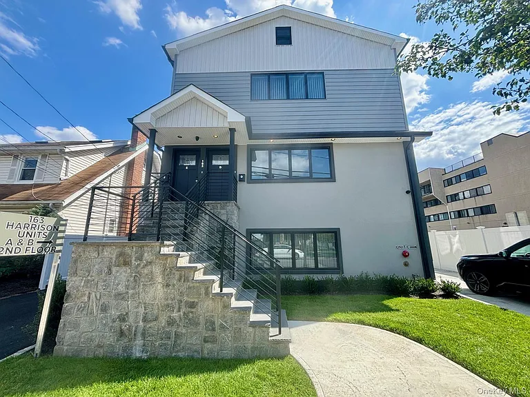 163 Harrison Ave #E — Photo 1