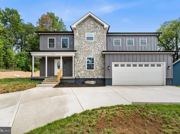 1371 N Royal Ave, Front Royal, VA 22630