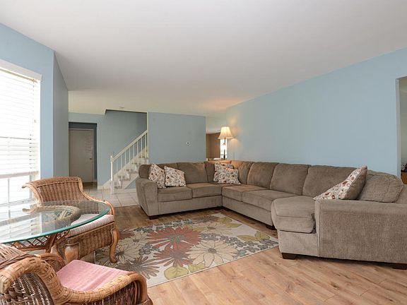 5th image of 1284 Beauchamps Pl