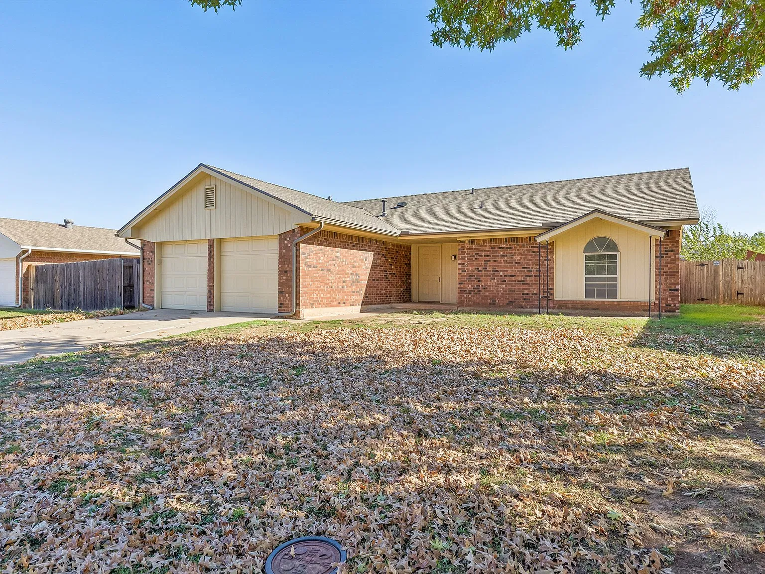 3 bed, 1379 sqft, $1,595 — Photo 2