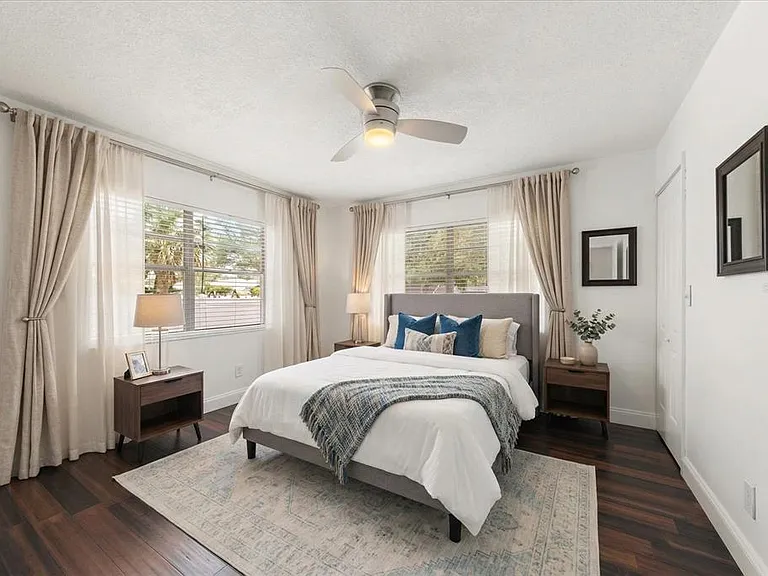 3128 W Varn Ave — Photo 13