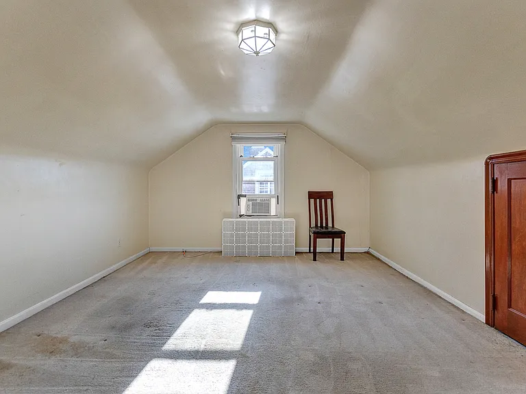 2317 Canterbury Rd — Photo 27