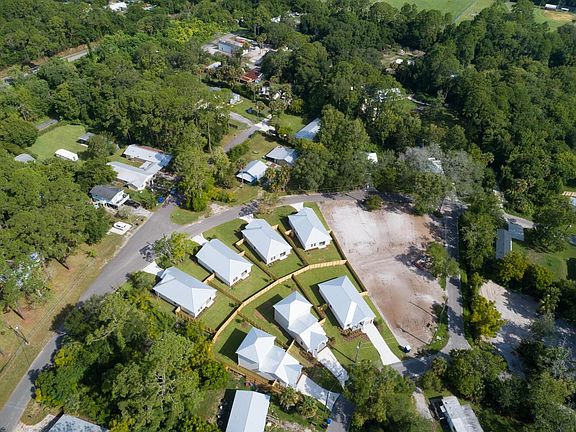4th image of 1422 San Juline Cir