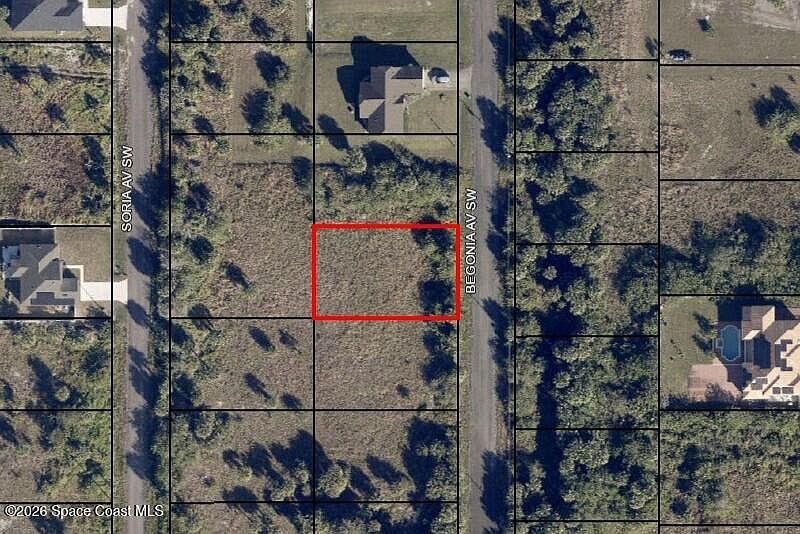 1st image of 2178 Begonia Ave SW