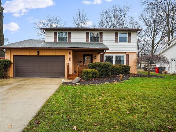 2nd image of 2728 Martha Ct