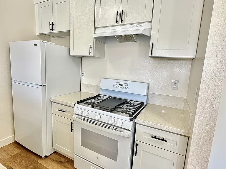 11726 Lemay St #19 — Photo 10