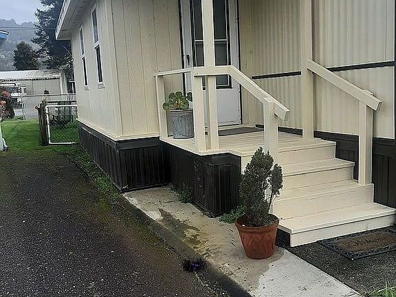 3rd image of 15505 Oceanview Dr Space 35